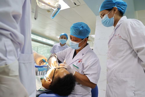 桂林醫學院附屬口腔醫院樂群門診推出午間夜間門診，拓展便民口腔診療服務